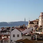 Calçada Do 50 4º *